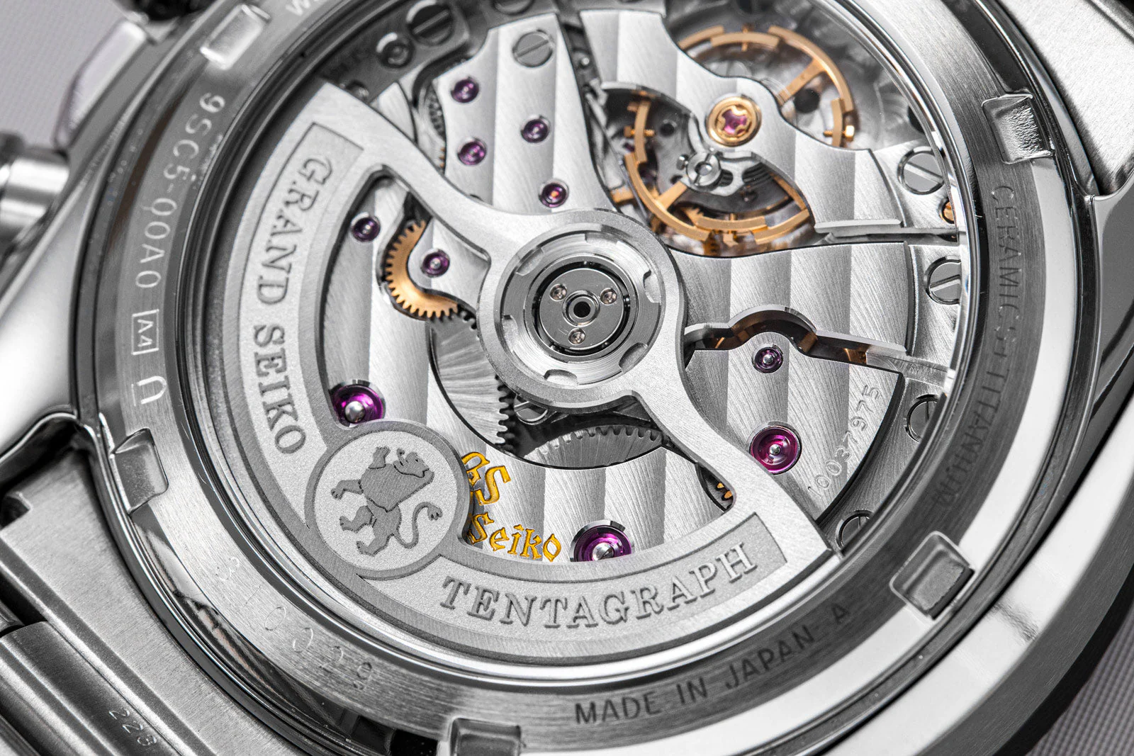 What's the difference between Hi Beat and Automatic Movement? Azzam Watches