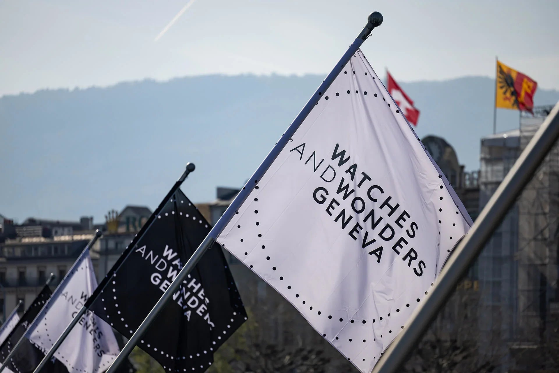 The Geneva Effect: How Watches and Wonders 2026 Dictates the Global Market.