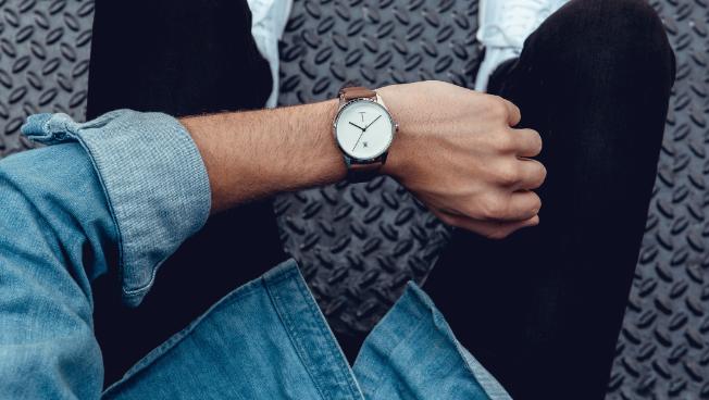 Quartz Azzam Watches