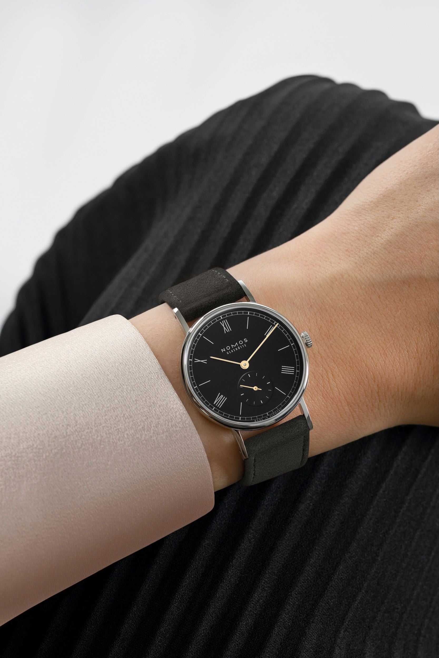 لودفيج 33 أسود
