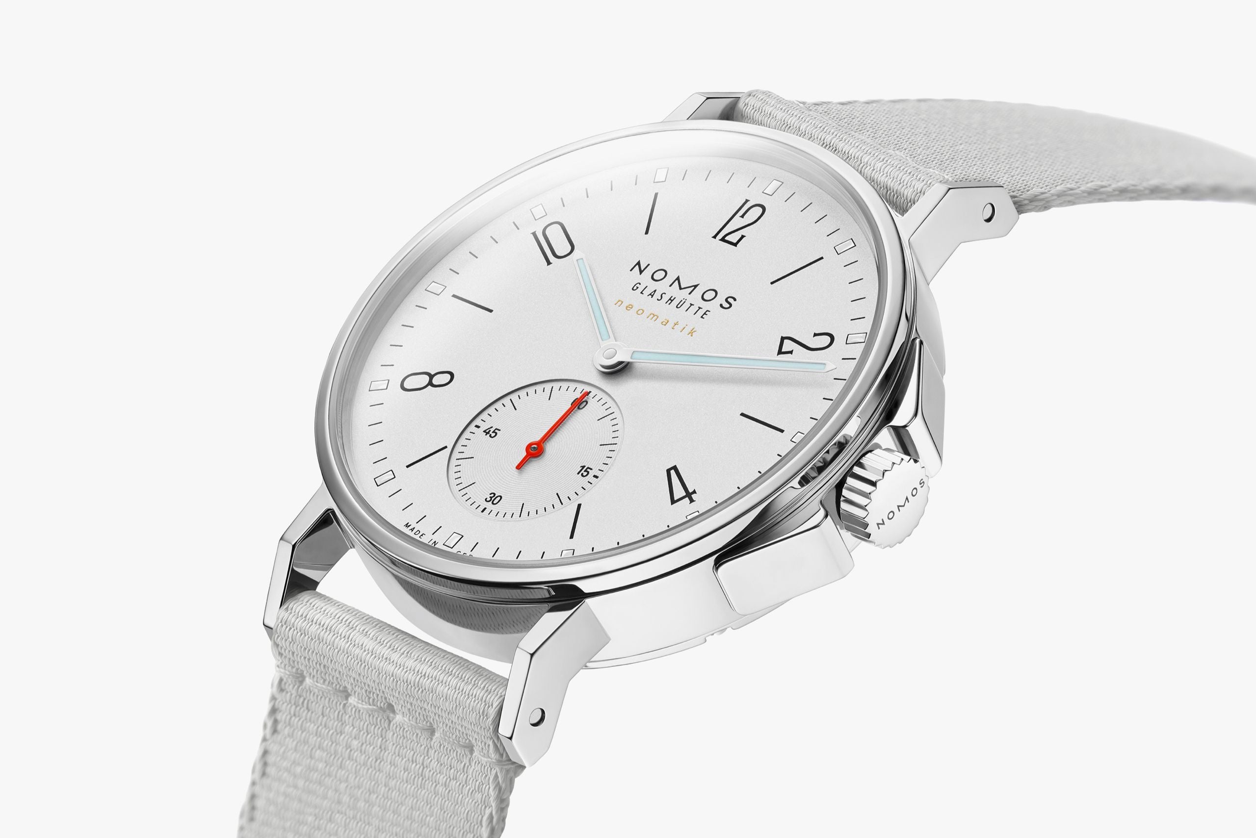 Ahoi neomatik NOMOS Glashütte