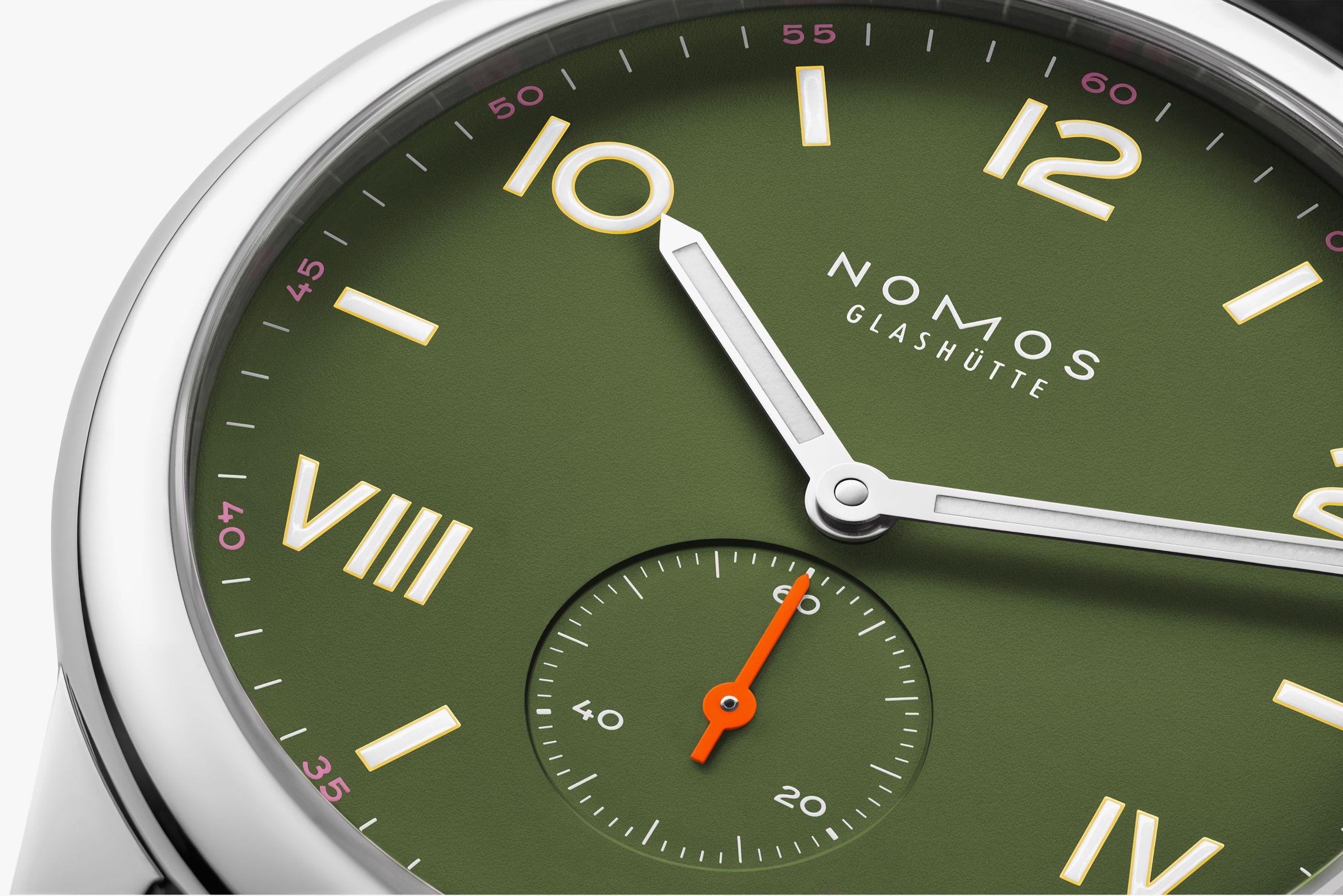 Club Campus 38 all olive NOMOS Glashütte