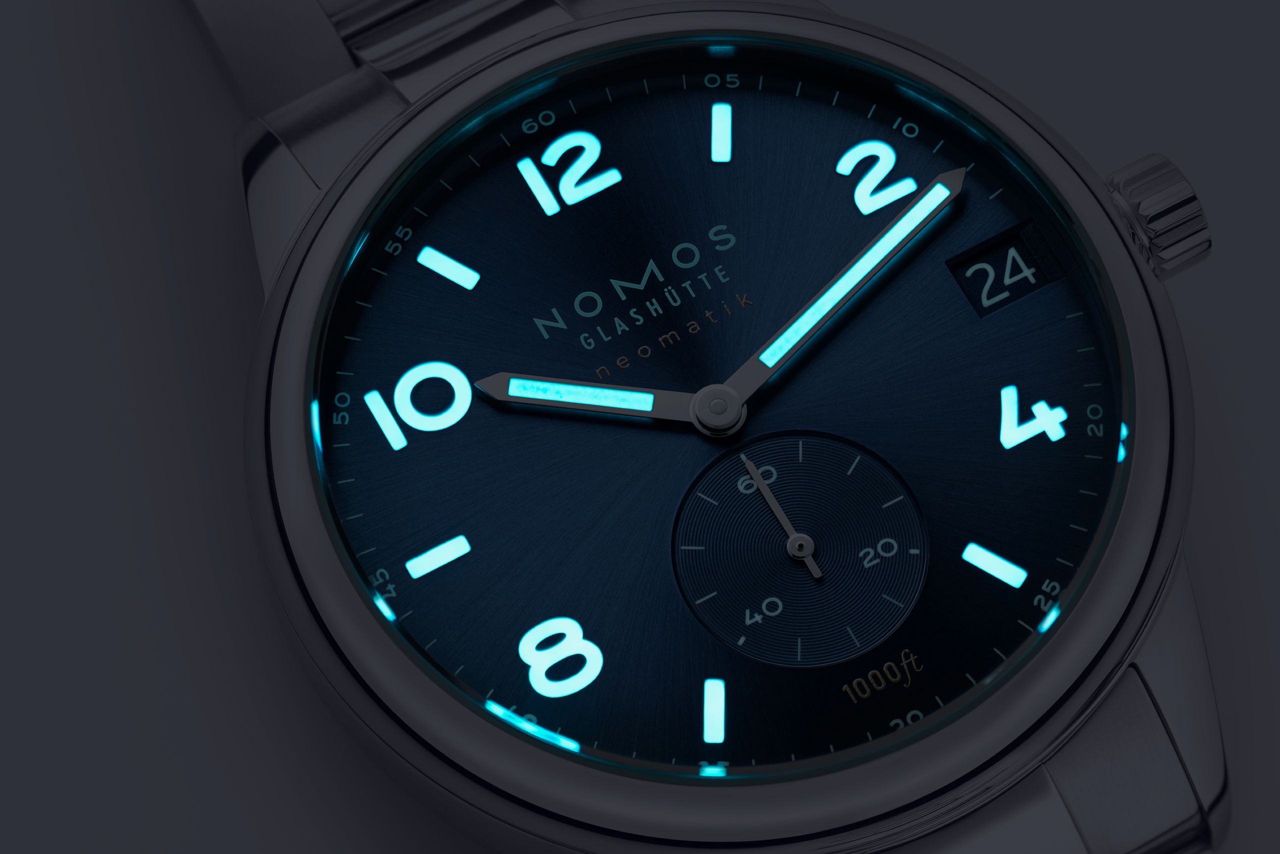 Club Sport neomatik 42 date blue NOMOS Glashütte