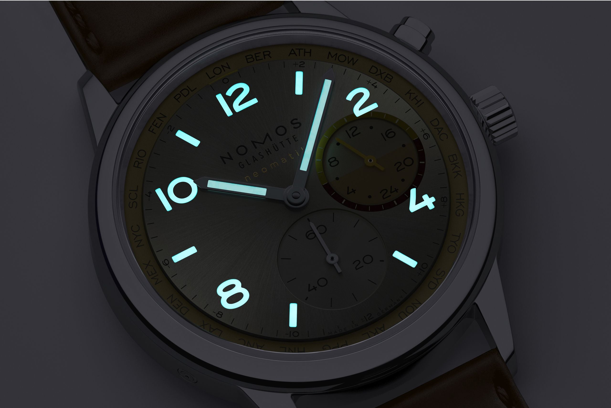 Club Sport neomatik Worldtimer Reverie NOMOS Glashütte
