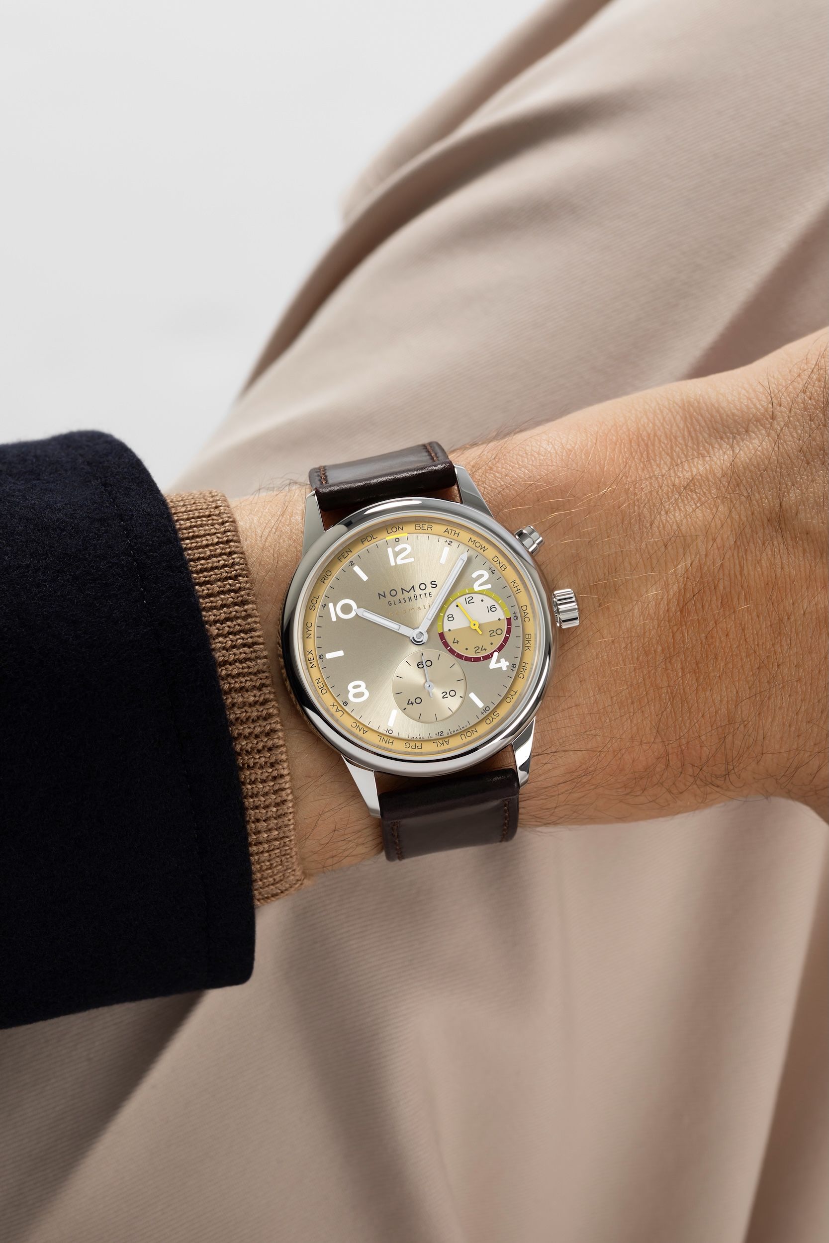 Club Sport neomatik Worldtimer Reverie NOMOS Glashütte