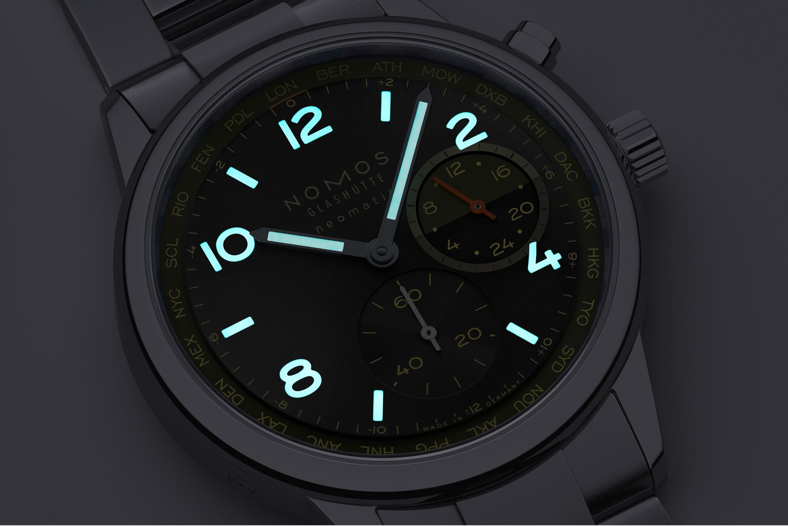 Club Sport neomatik Worldtimer Vector NOMOS Glashütte