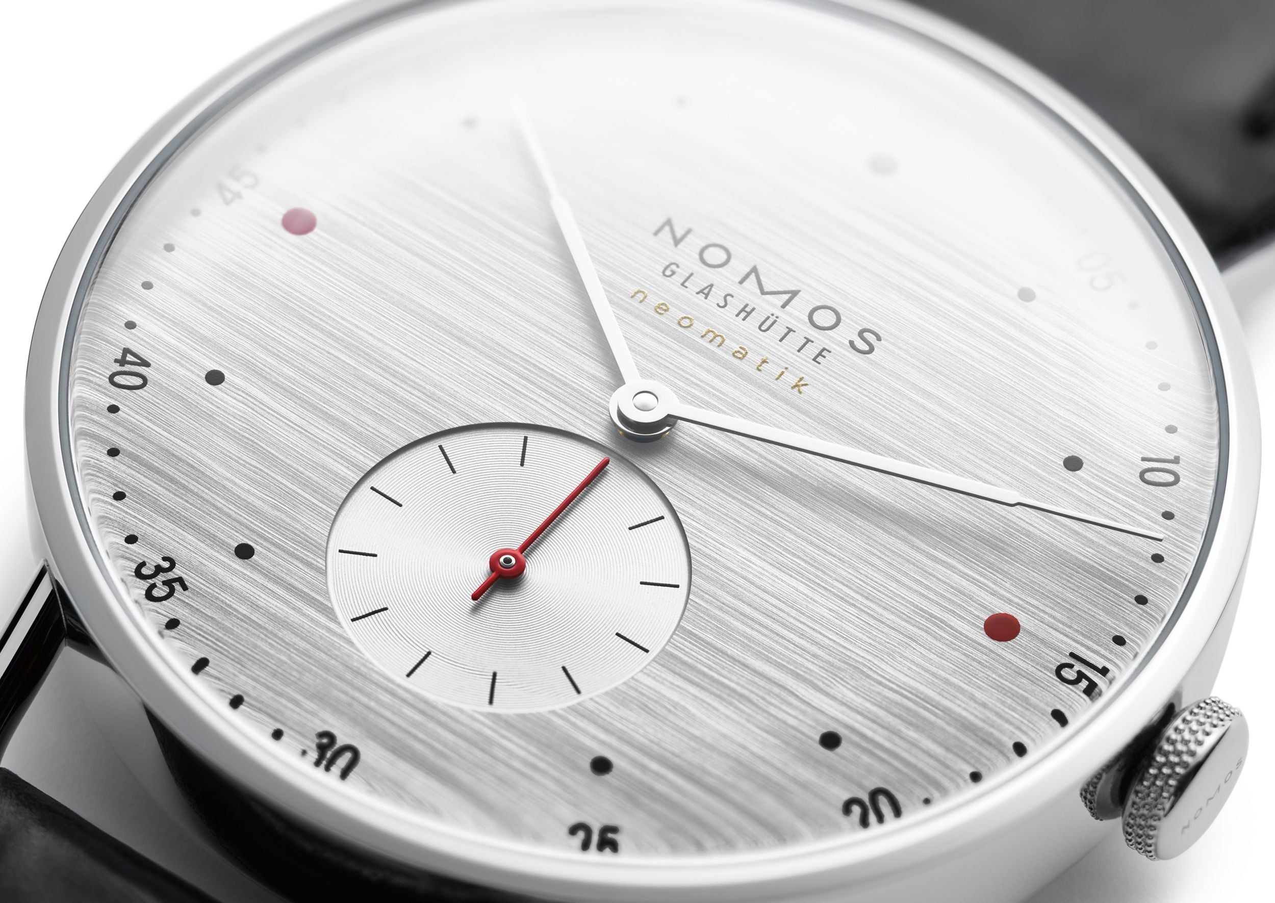 Metro neomatik 39 silvercut