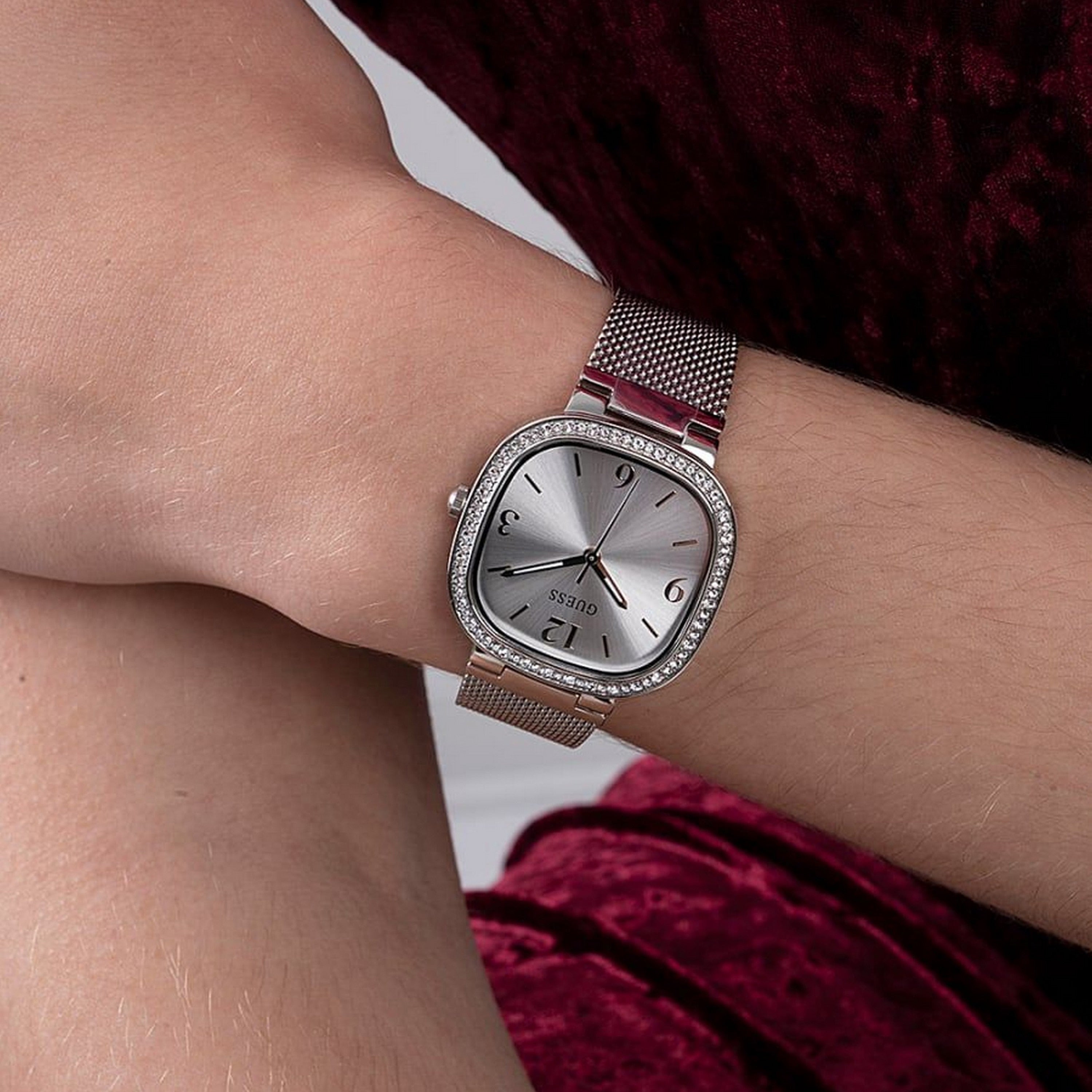 Guess - GW0354L1 Guess
