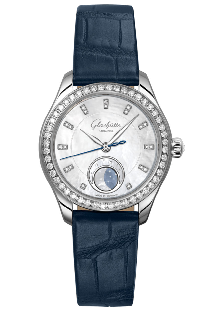 أغنية "لونا" الأصلية للسيدات من غلاشوت