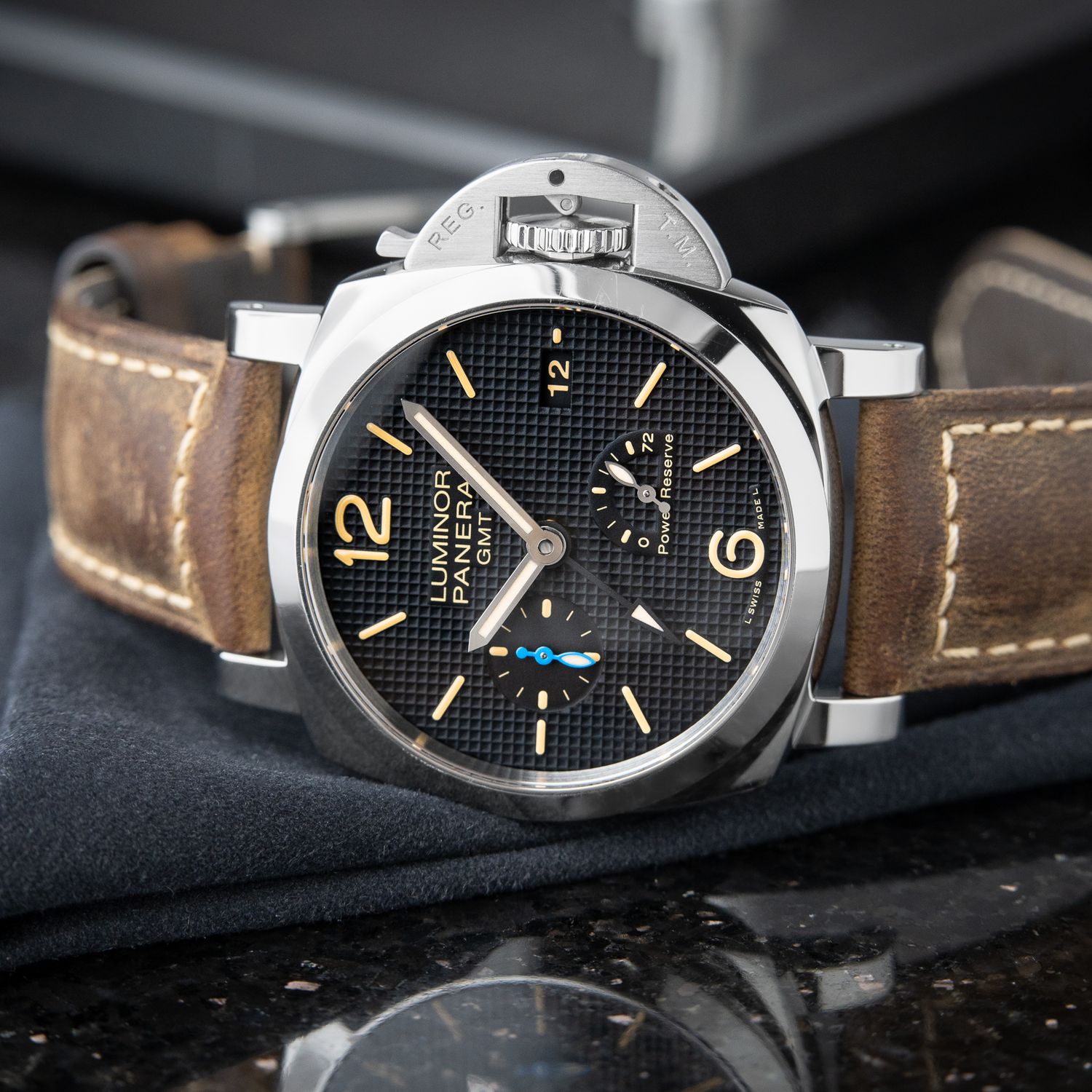 Panerai Luminor PAM01537 1950 Automatic Black Dial