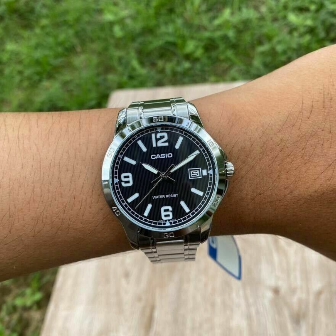 Casio - MTP-V004D-1B2UDF - Azzam Watches