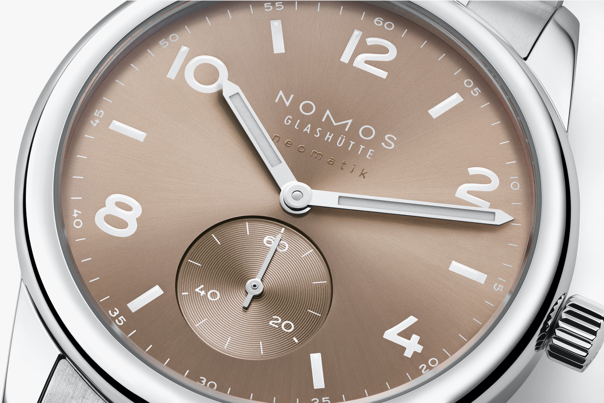 Club Sport neomatik 39 ember NOMOS Glashütte