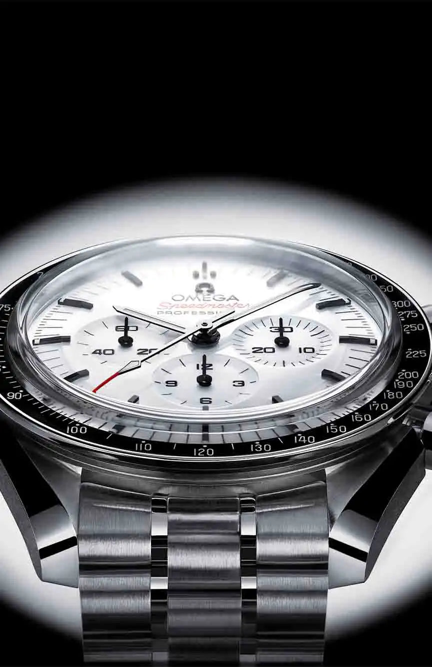 أوميغا سبيدماستر مونواتش بروفيشنال