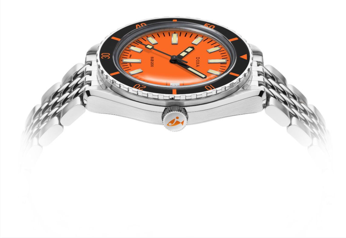 DOXA MEN'S SILVER TONE CASE ORANGE DIAL AUTOMATIC WATCH