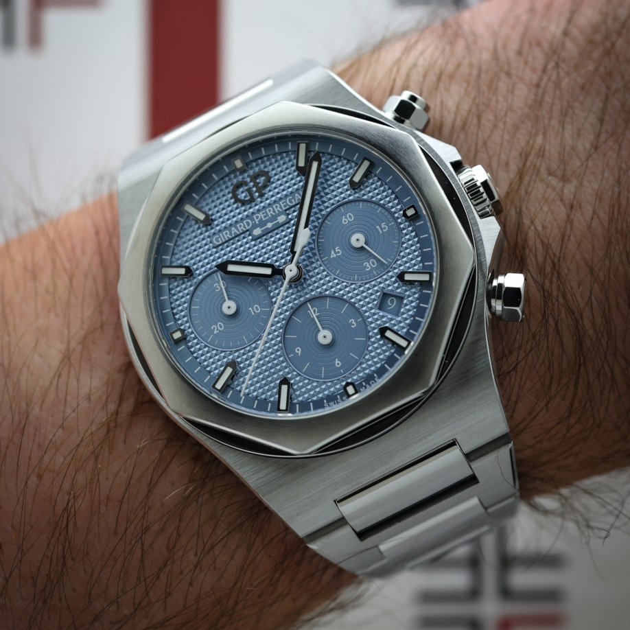 ساعة لورياتو كرونوغراف باللون الأزرق الجليدي