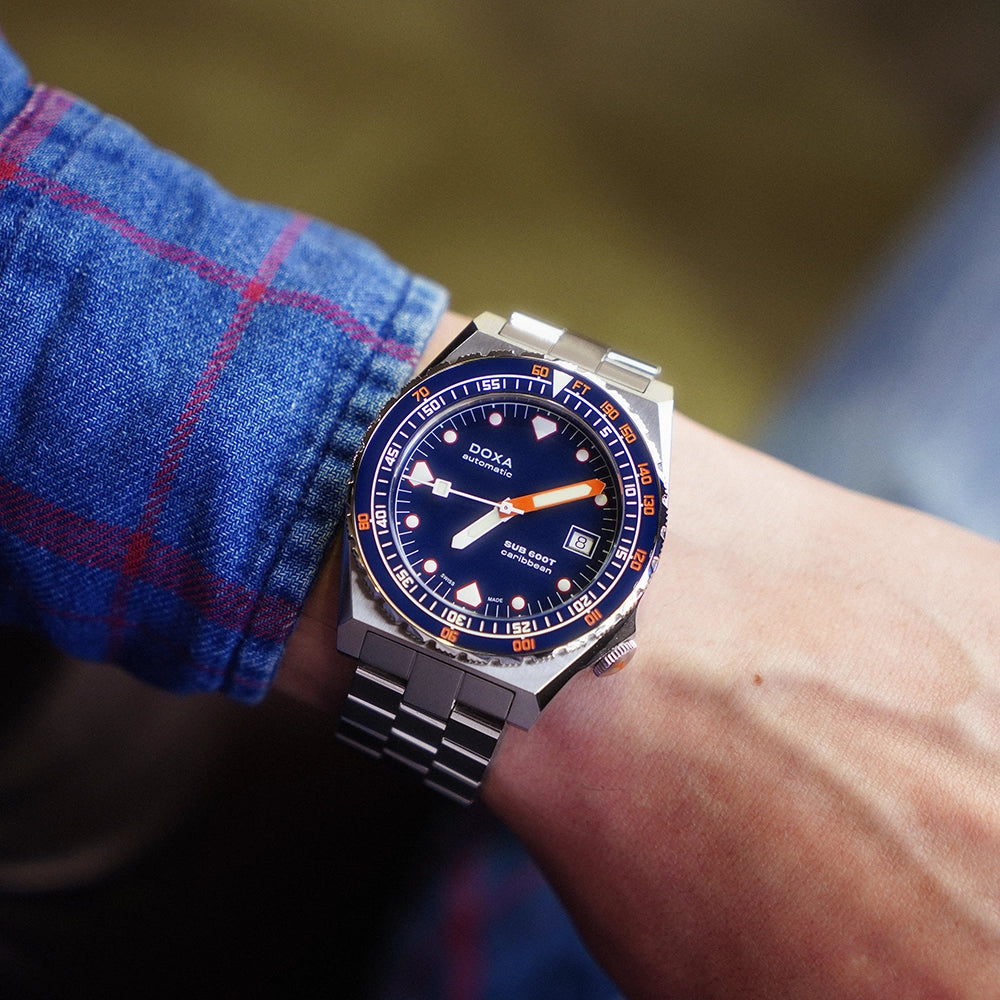 DOXA MEN'S SILVER TONE CASE SAPPHIRE DIAL AUTOMATIC WATCH