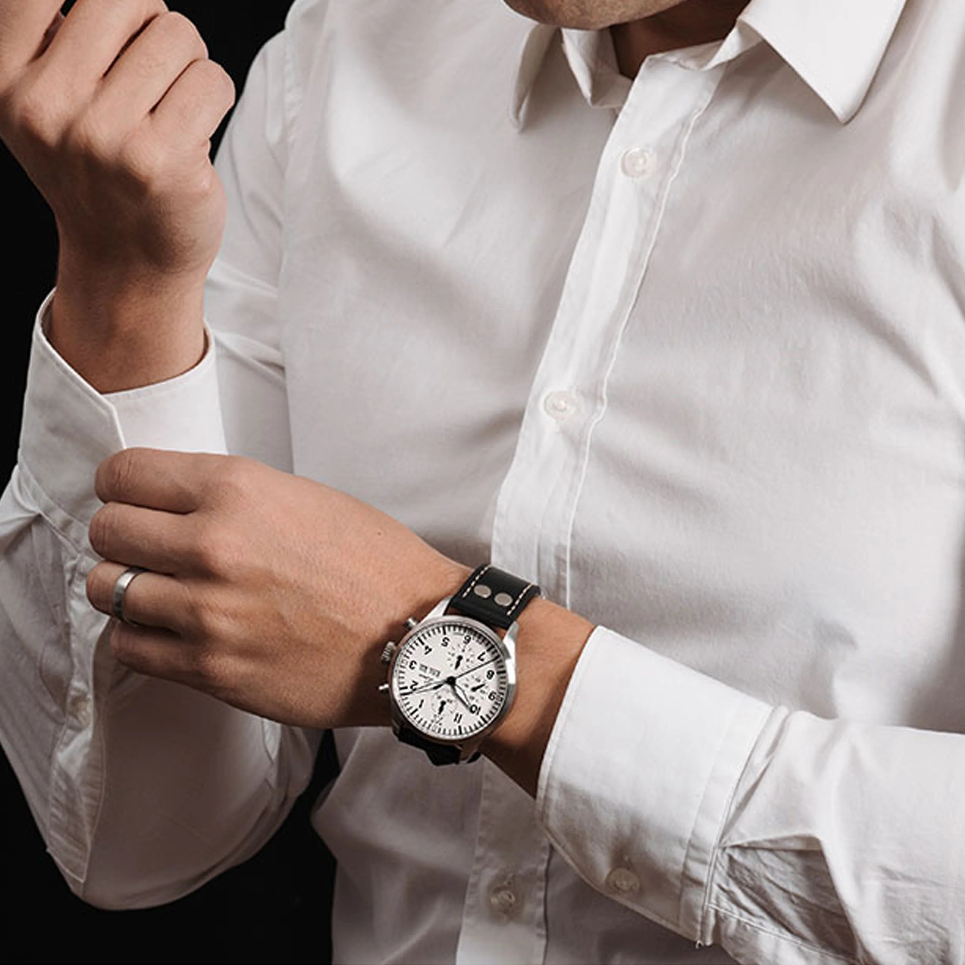 Chronographs Kiel.2 Weiss 862153 Laco