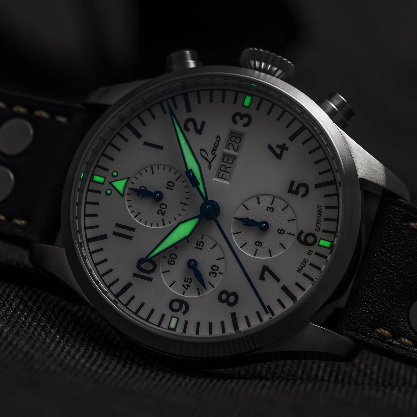 Chronographs Kiel.2 Weiss 862153 Laco