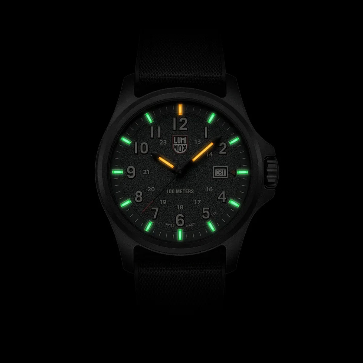 Atacama Field Urban Adventure 43mm XL.1977 Luminox
