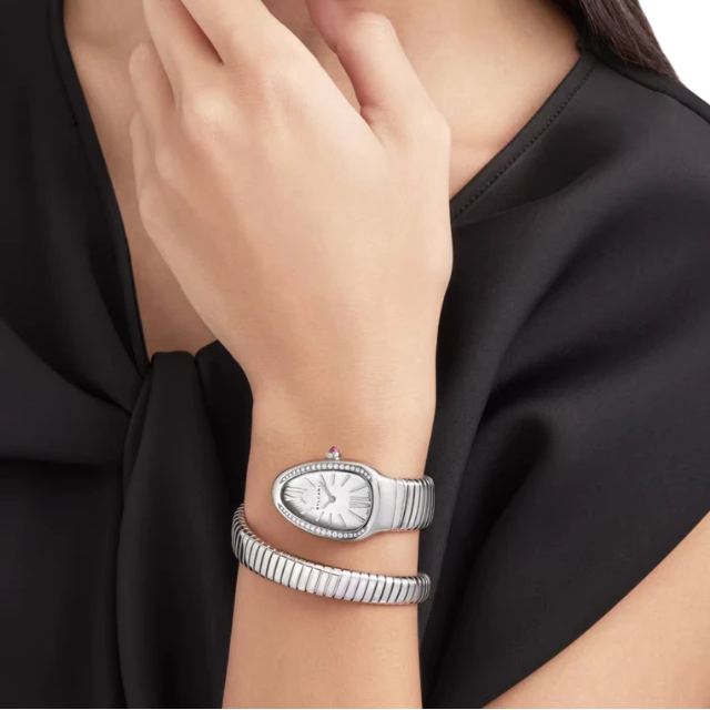 Bvlgari Serpenti 101816 Stainless Steel Silver Dial 35mm Ladies Watch