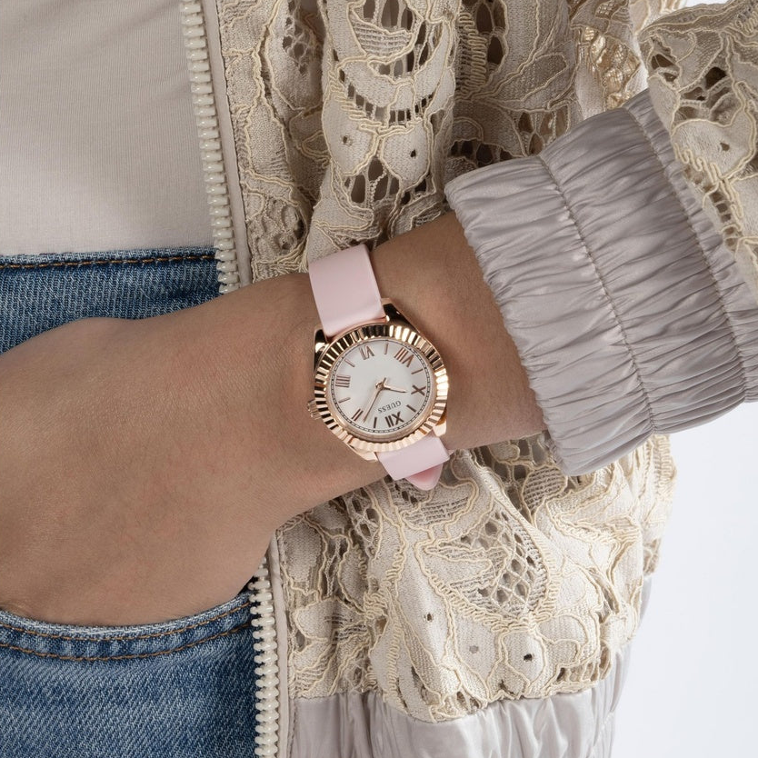 Guess - GW0724L3 Guess