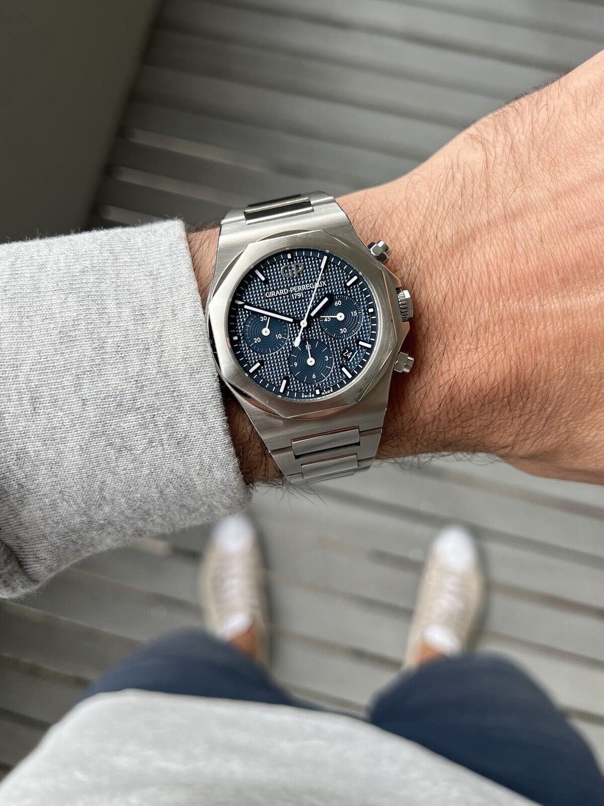 LAUREATO CHRONOGRAPH 42 MM