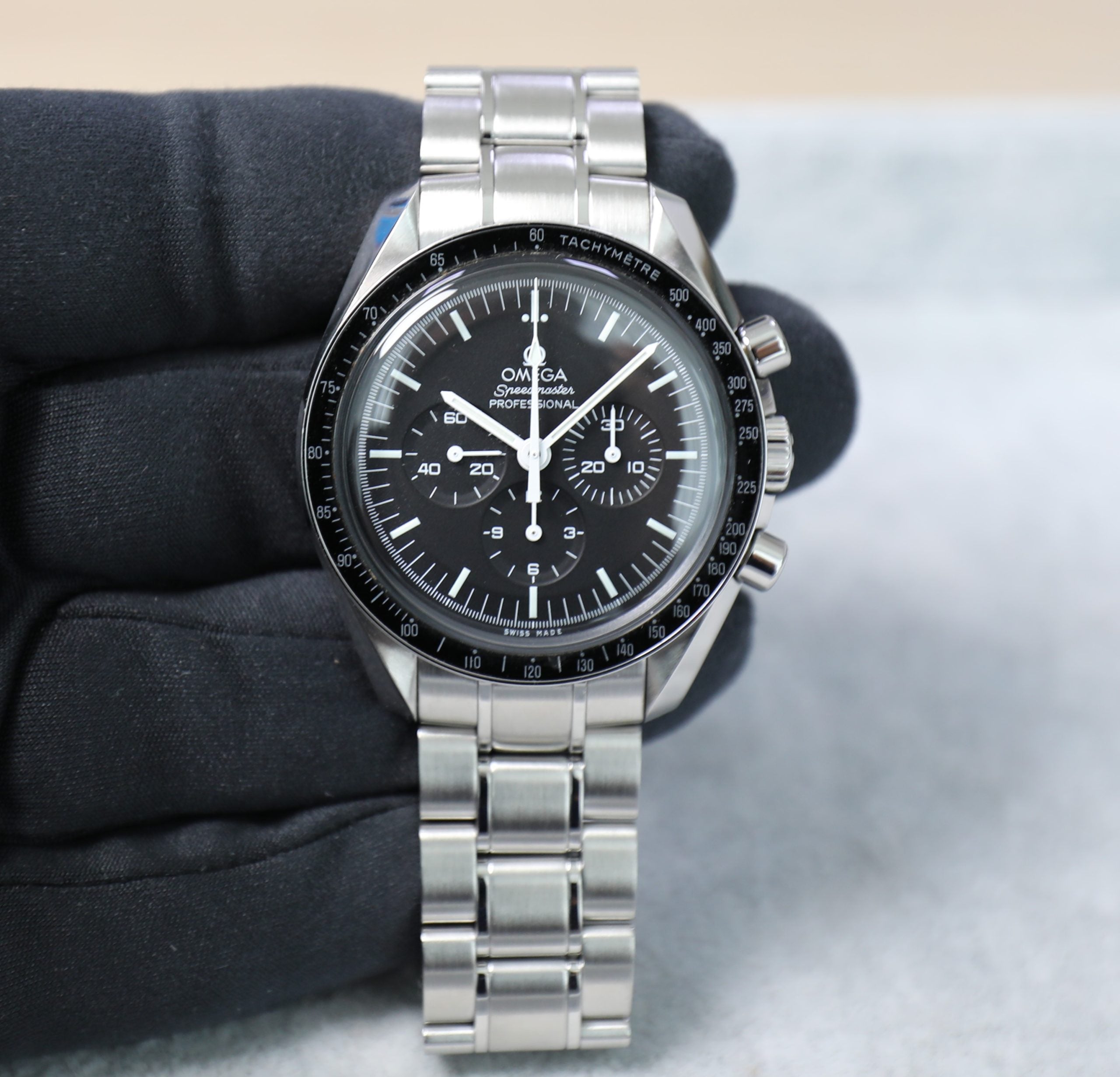 Omega Speedmaster Professional Moon Watch – Hesalite – Unworn – Full Set – 1861 Caliber - Azzam Watches