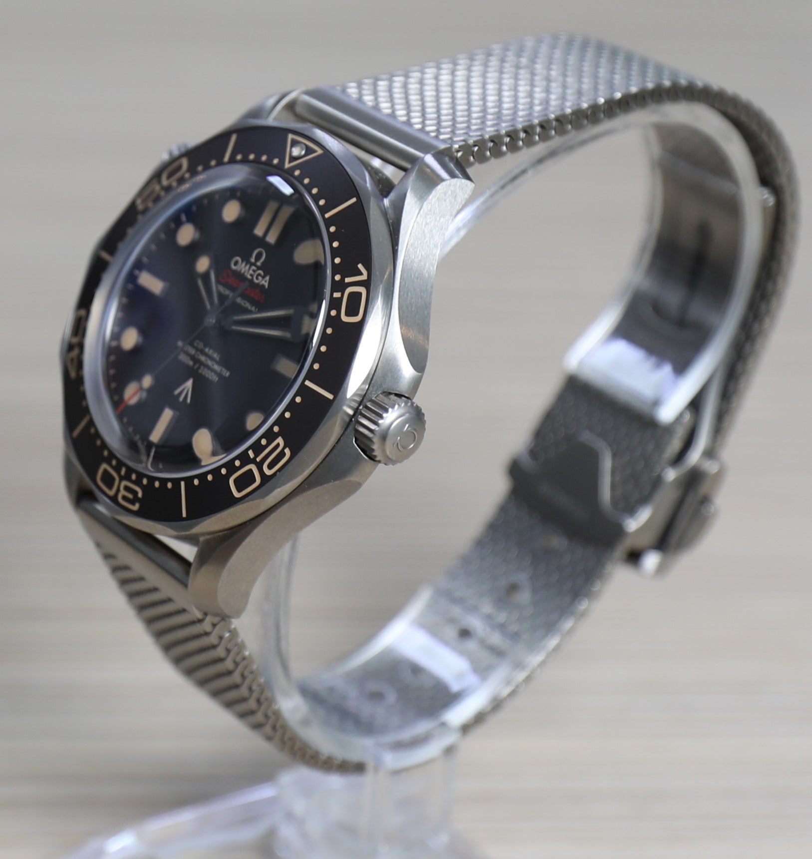 Omega Seamaster Diver 300M James Bond Edition 007 – No Time to Die -Titanium – New – full set - Azzam Watches