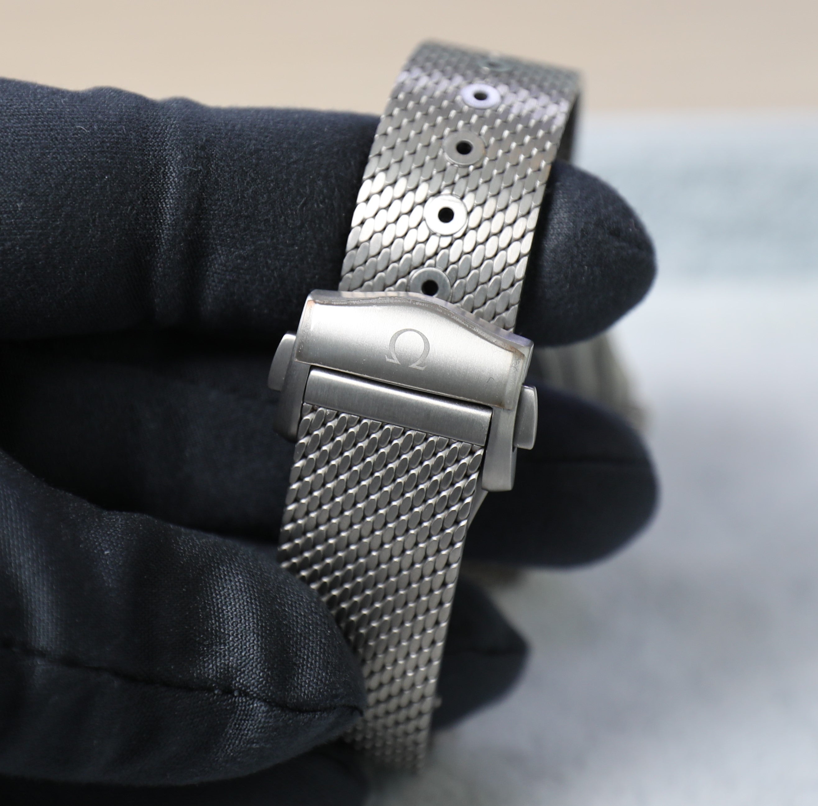 Omega Seamaster Diver 300M James Bond Edition 007 – No Time to Die -Titanium – New – full set - Azzam Watches