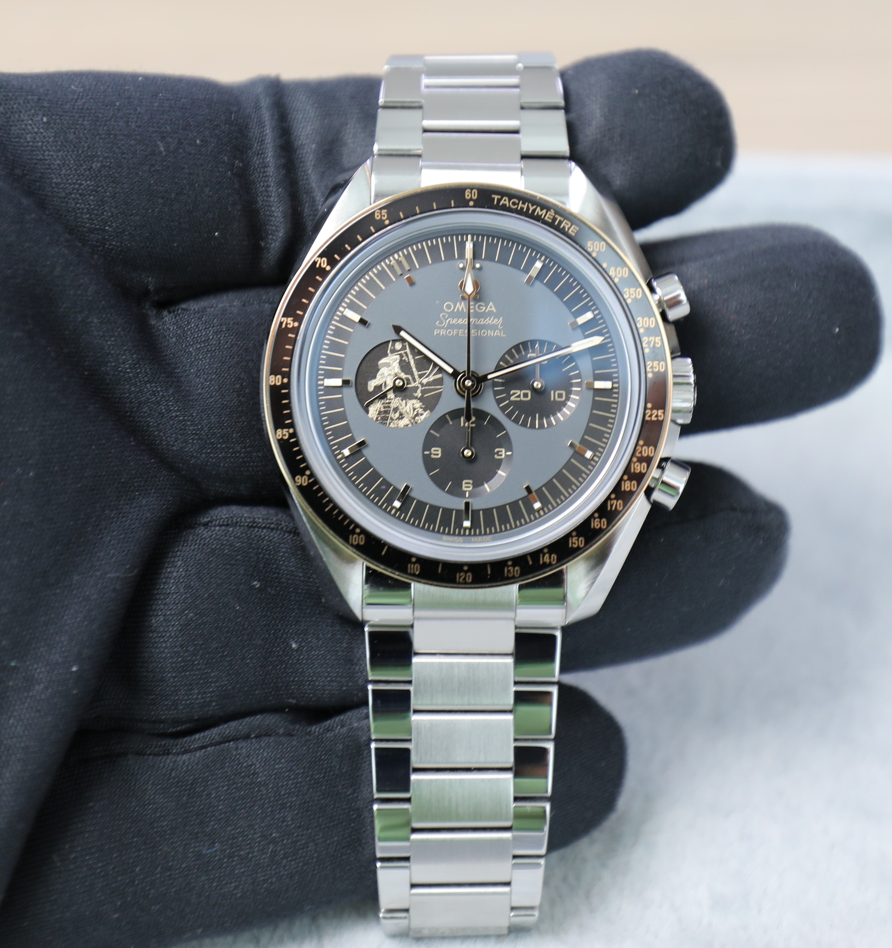 Omega Speedmaster Professional Moonwatch Apollo 11 50th – Unworn – Full Set - Azzam Watches