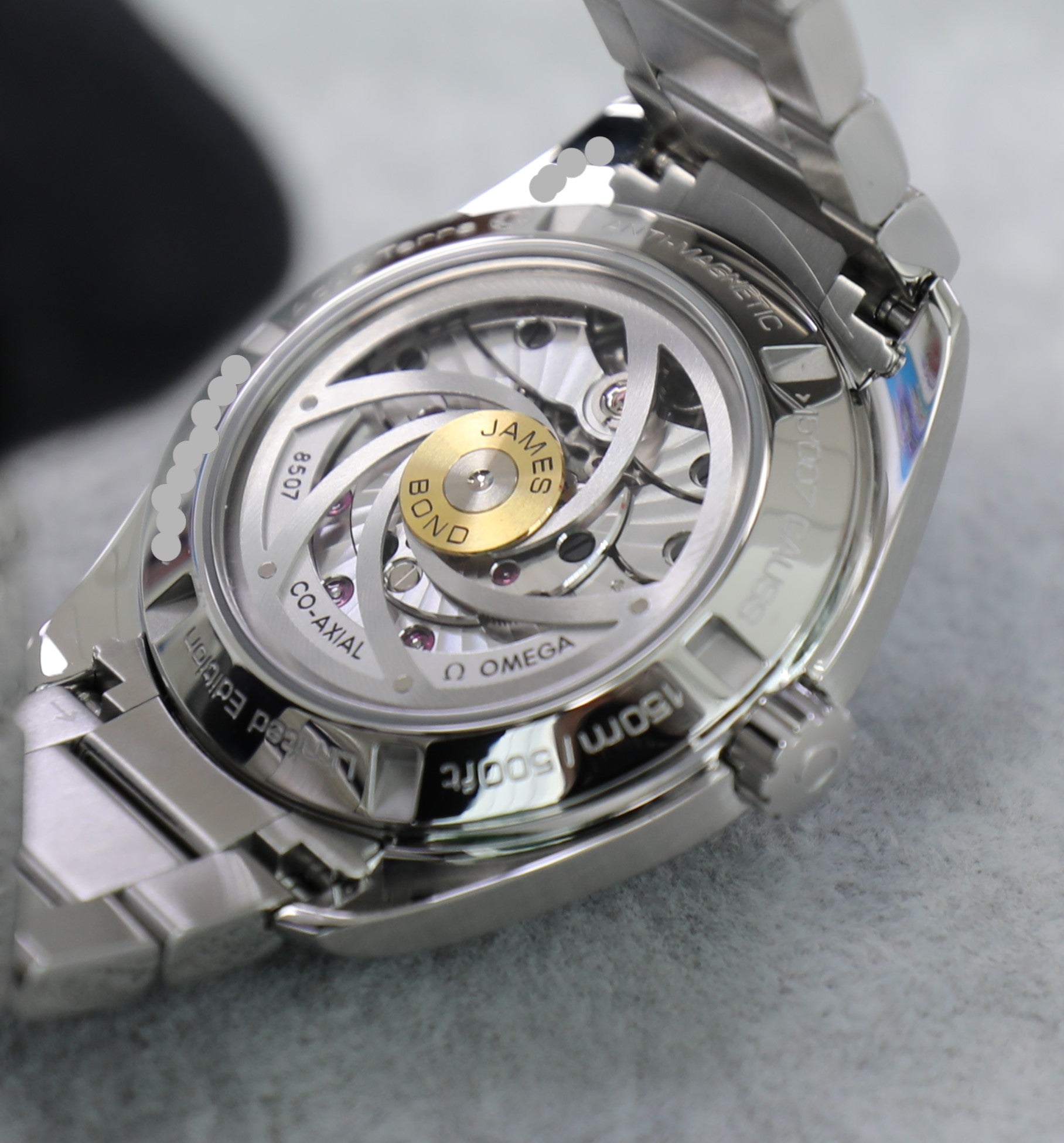 Omega Seamaster Aqua Terra – James Bond – Unworn – Limited Edition Spectre – Full Set - Azzam Watches