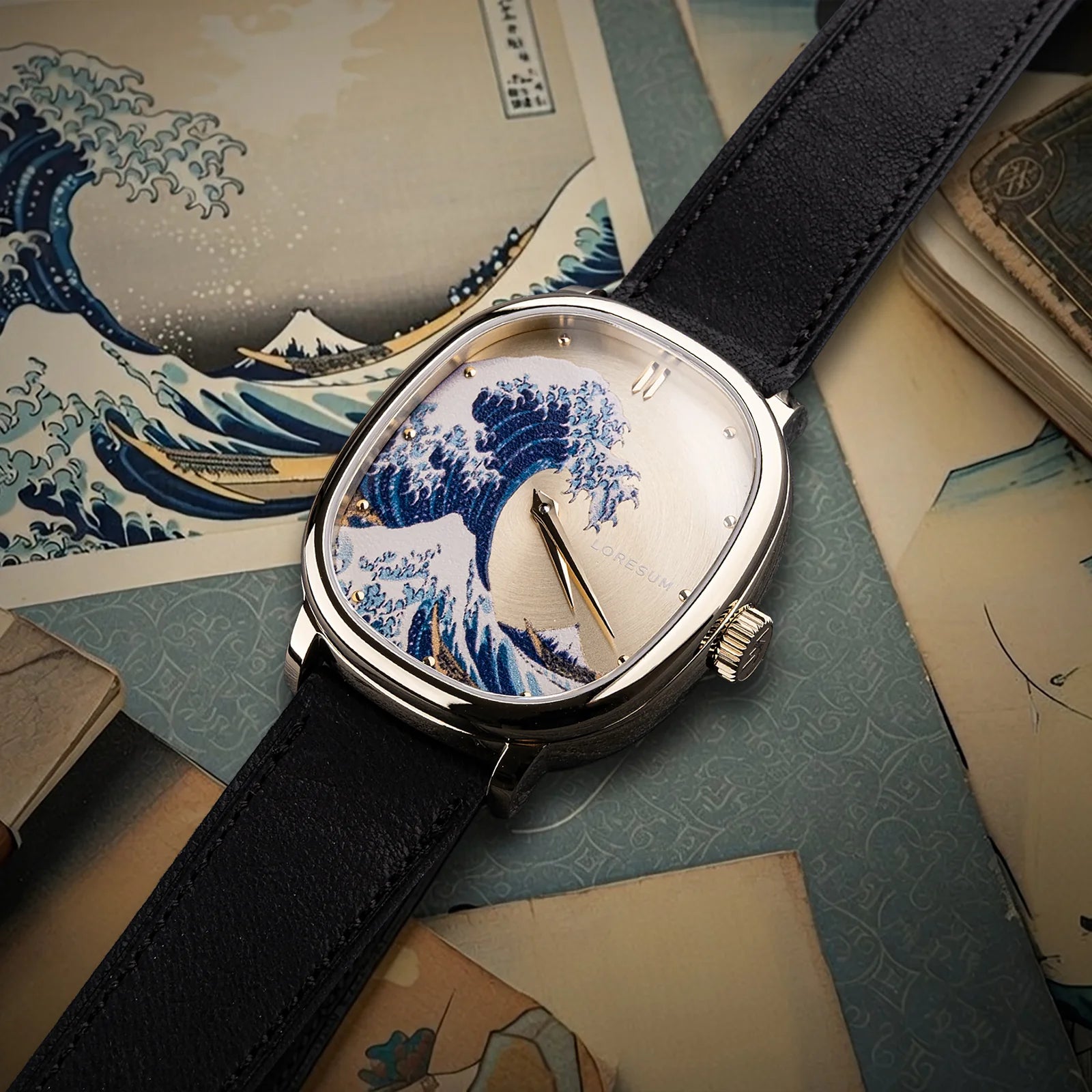 LS06 The Great Wave off Kanagawa Limited Edition LS06-GW-YG Loresum