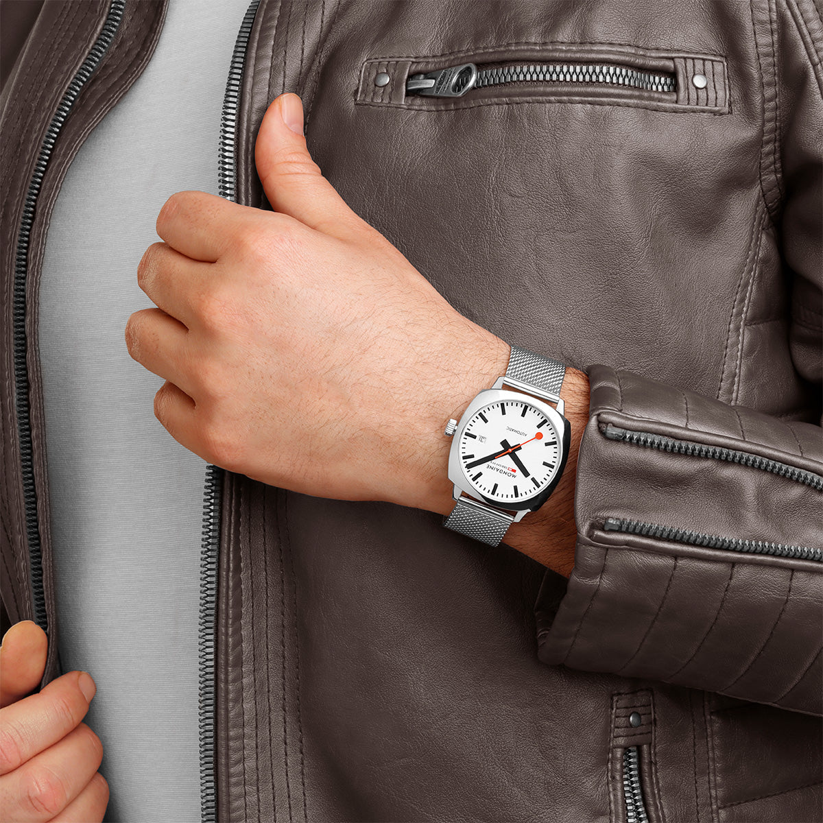 Cushion Automatic 39mm MSL.3961B.SM Mondaine