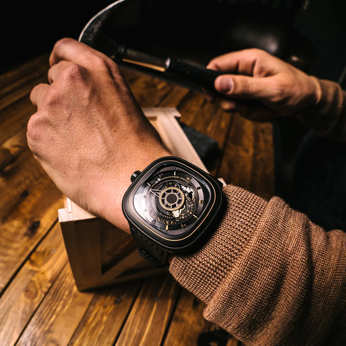 P-series P2B/02 SevenFriday