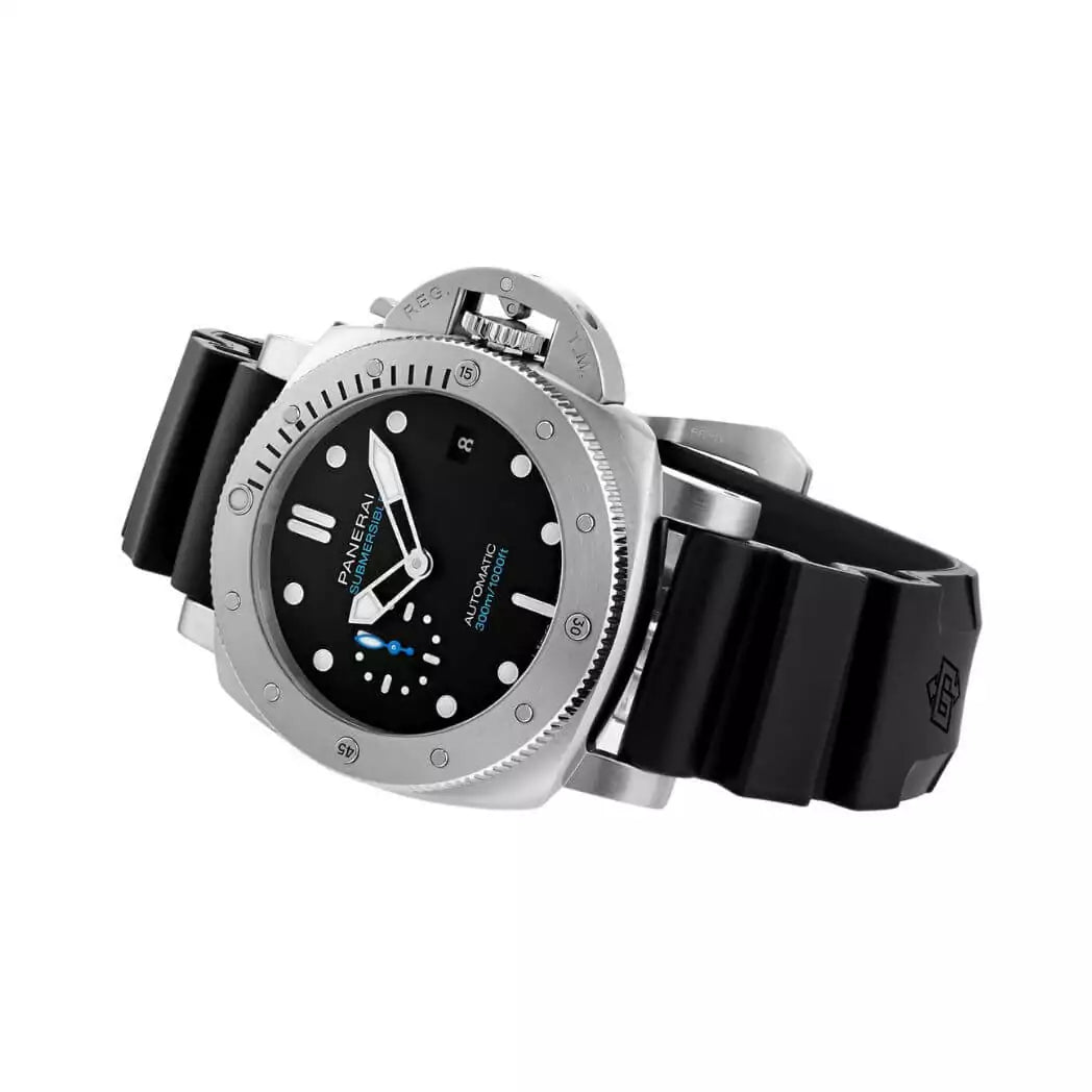 Panerai Luminor Submersible Pam00973 Black Dial 42Mm Stainless Steel Black Rubber Straps Men’S Watch