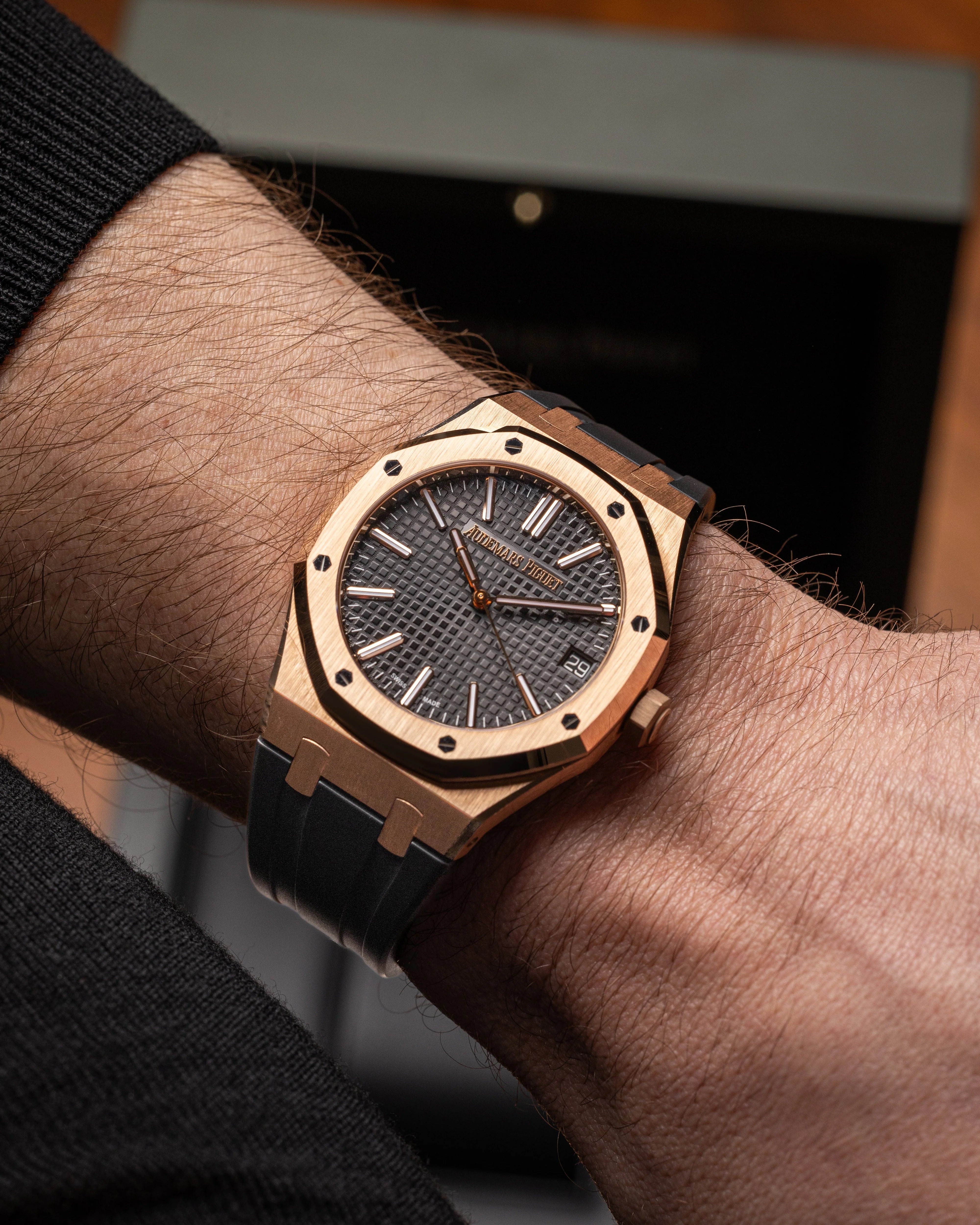 Audemars Piguet Royal Oak 15510OR.OO.D002CR.02 18K Rose Gold, 41mm Black Dial Mens Watch