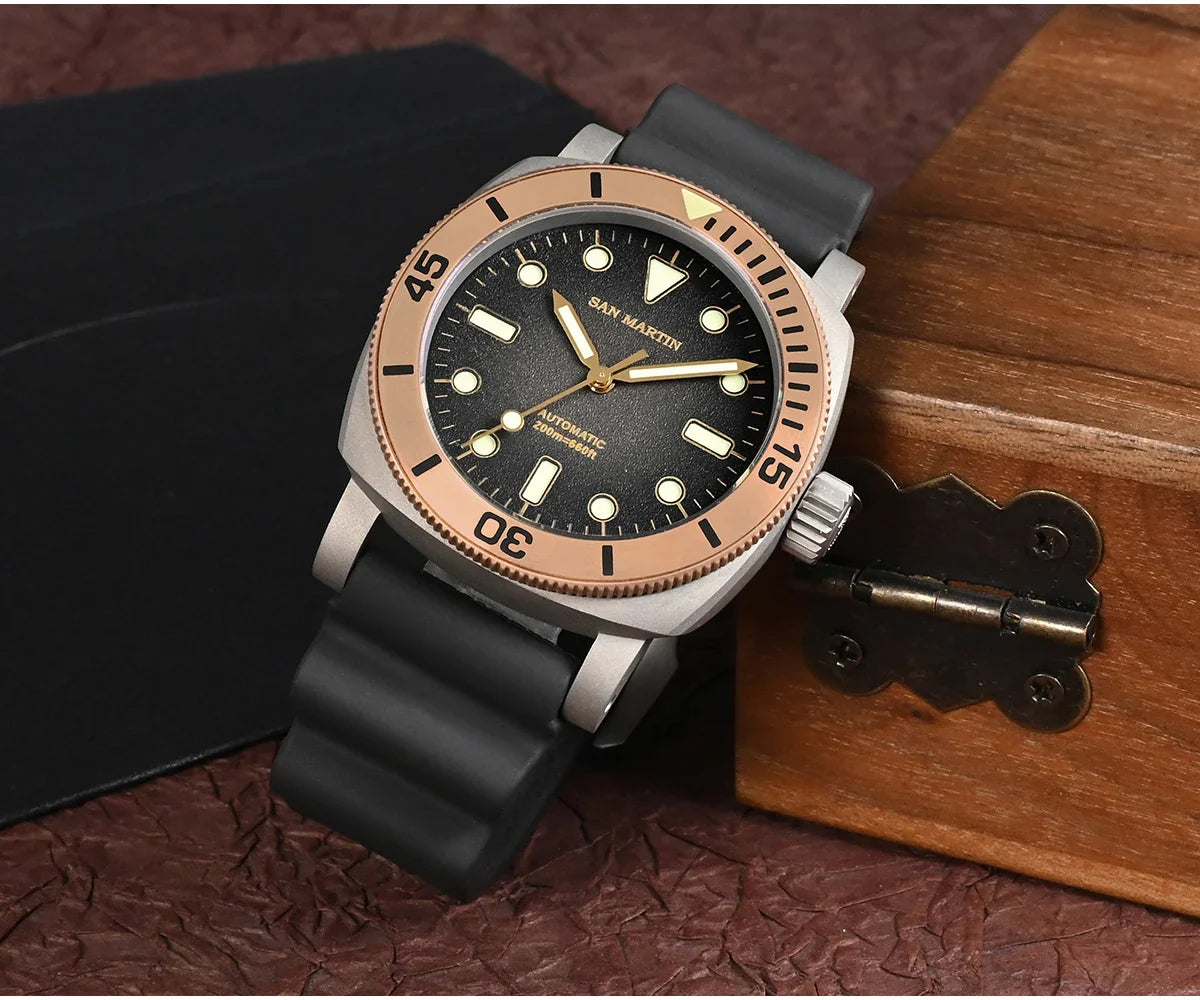 San Martin Retro Titanium Bronze Bezel Diver 200m 42mm