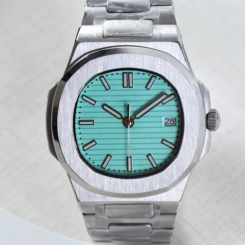 Customizing Nautilus Sapphire Crystal NH35 Japan Automatic 41mm
