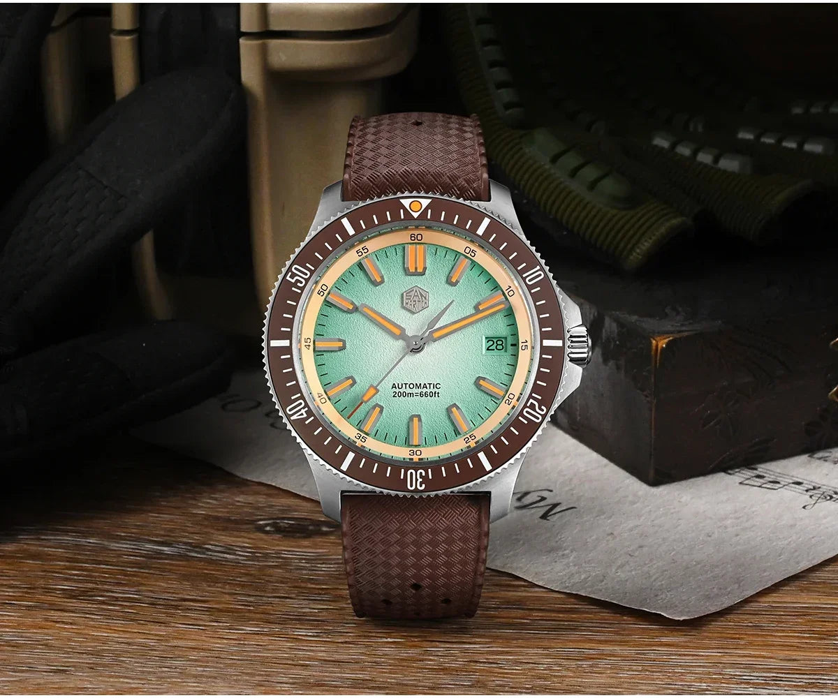 San Martin Automatic 200m Original Design Sapphire Luminous 40mm