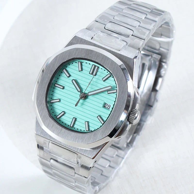 Customizing Nautilus Sapphire Crystal NH35 Japan Automatic 41mm