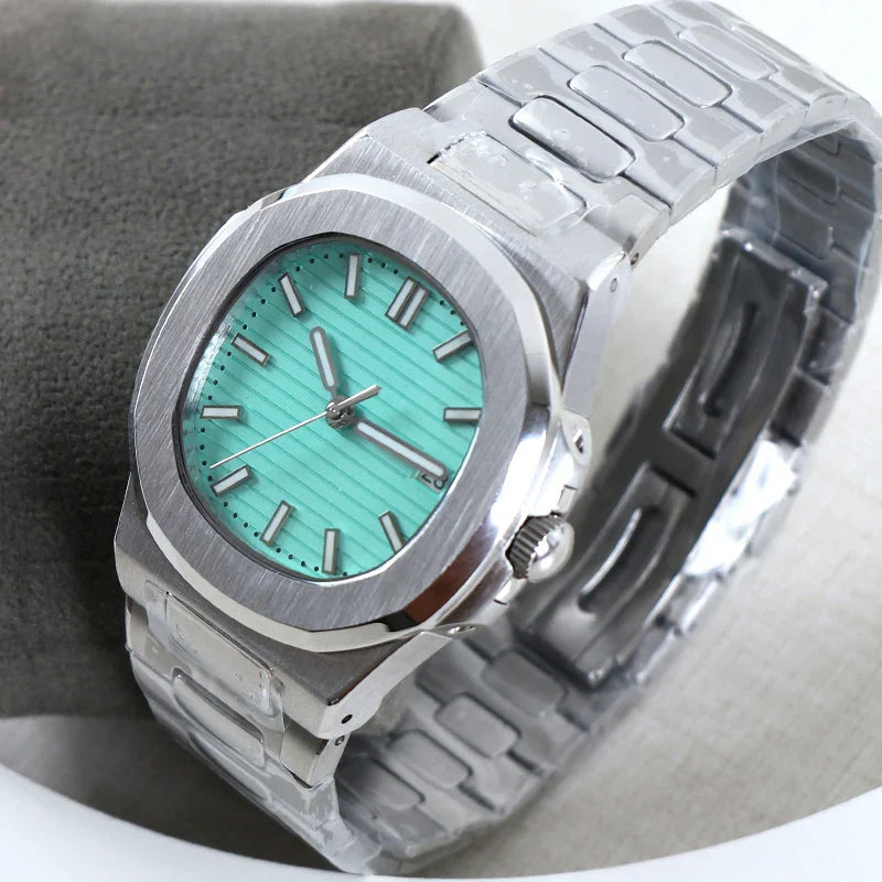Customizing Nautilus Sapphire Crystal NH35 Japan Automatic 41mm
