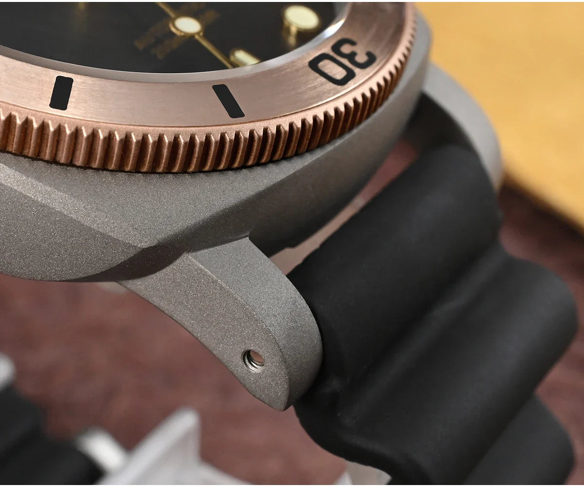 San Martin Retro Titanium Bronze Bezel Diver 200m 42mm