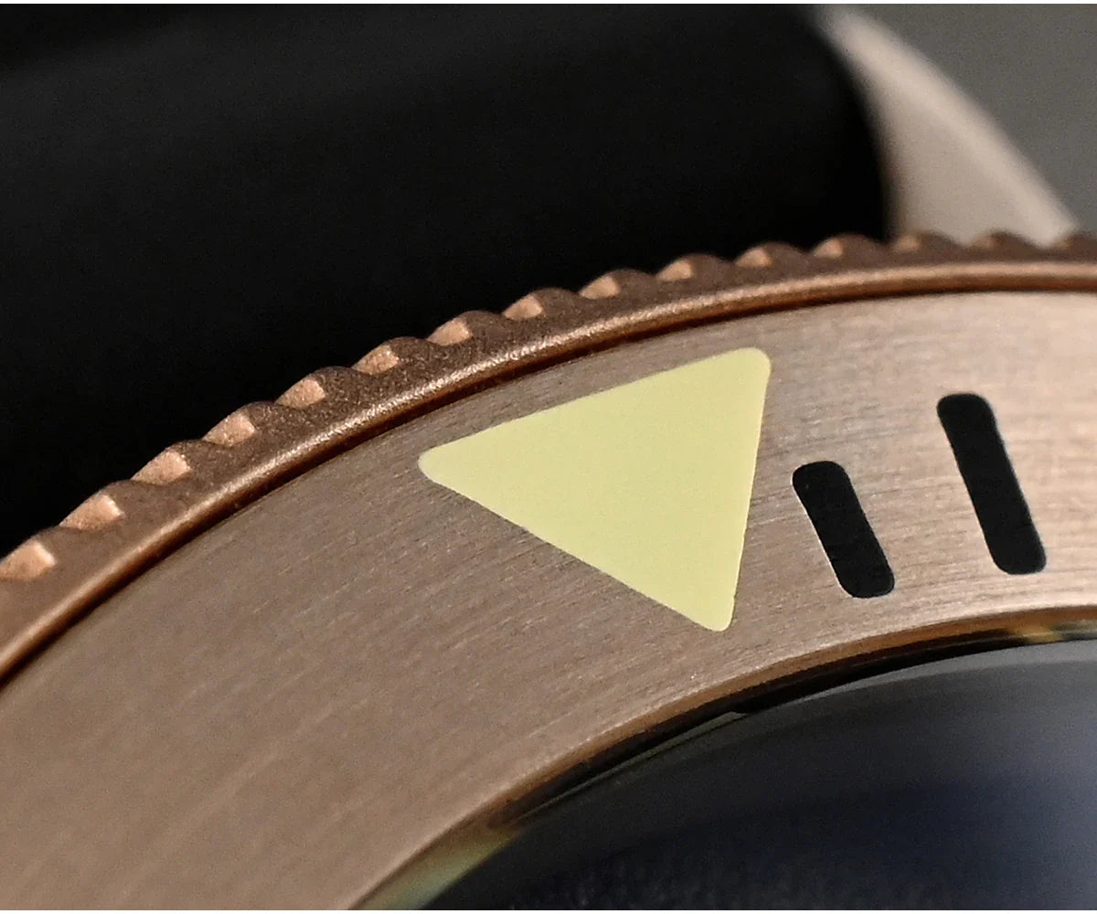 San Martin Retro Titanium Bronze Bezel Diver 200m 42mm