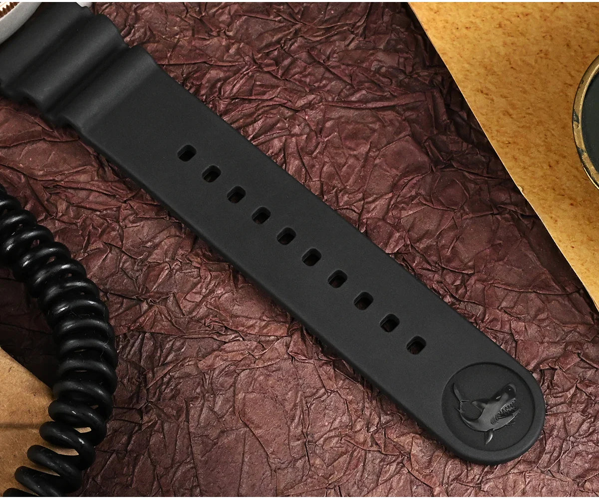 San Martin Retro Titanium Bronze Bezel Diver 200m 42mm
