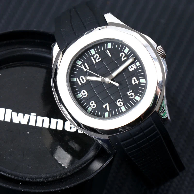 Customizing Aquanaut Automatic Sapphire 39.5mm