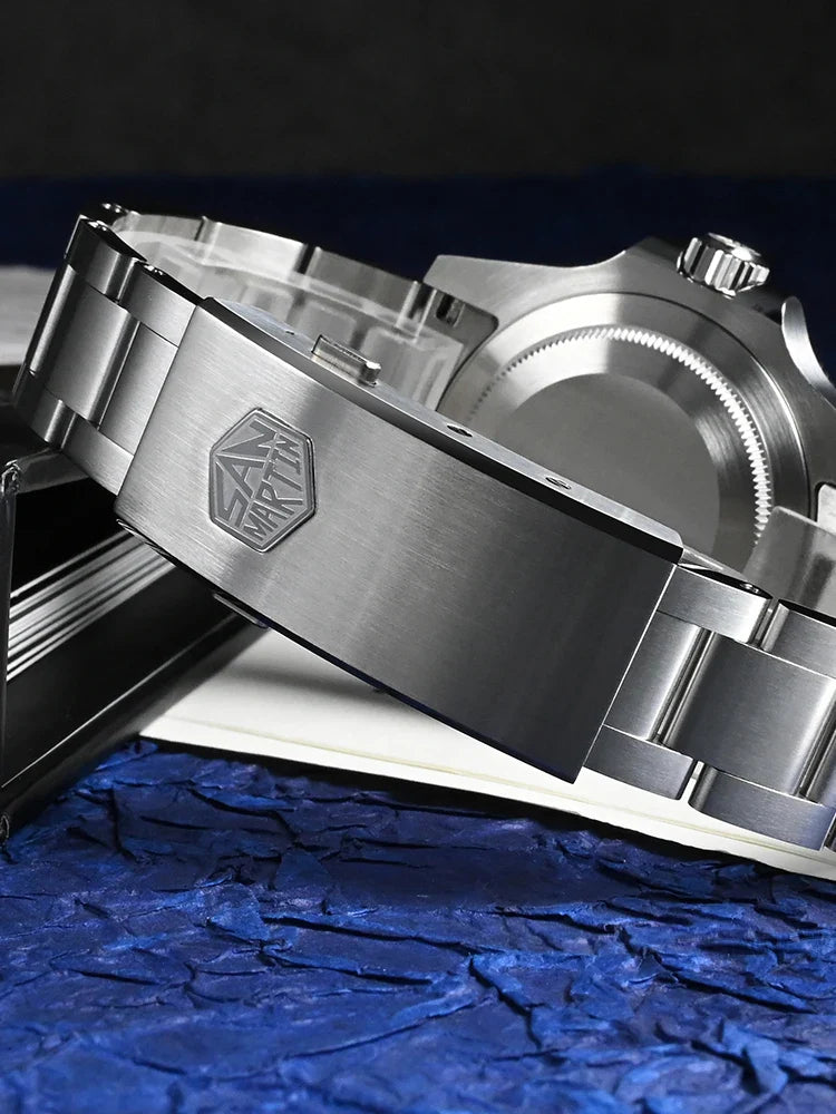 San Martin 300m Automatic 39mm 316L Sapphire