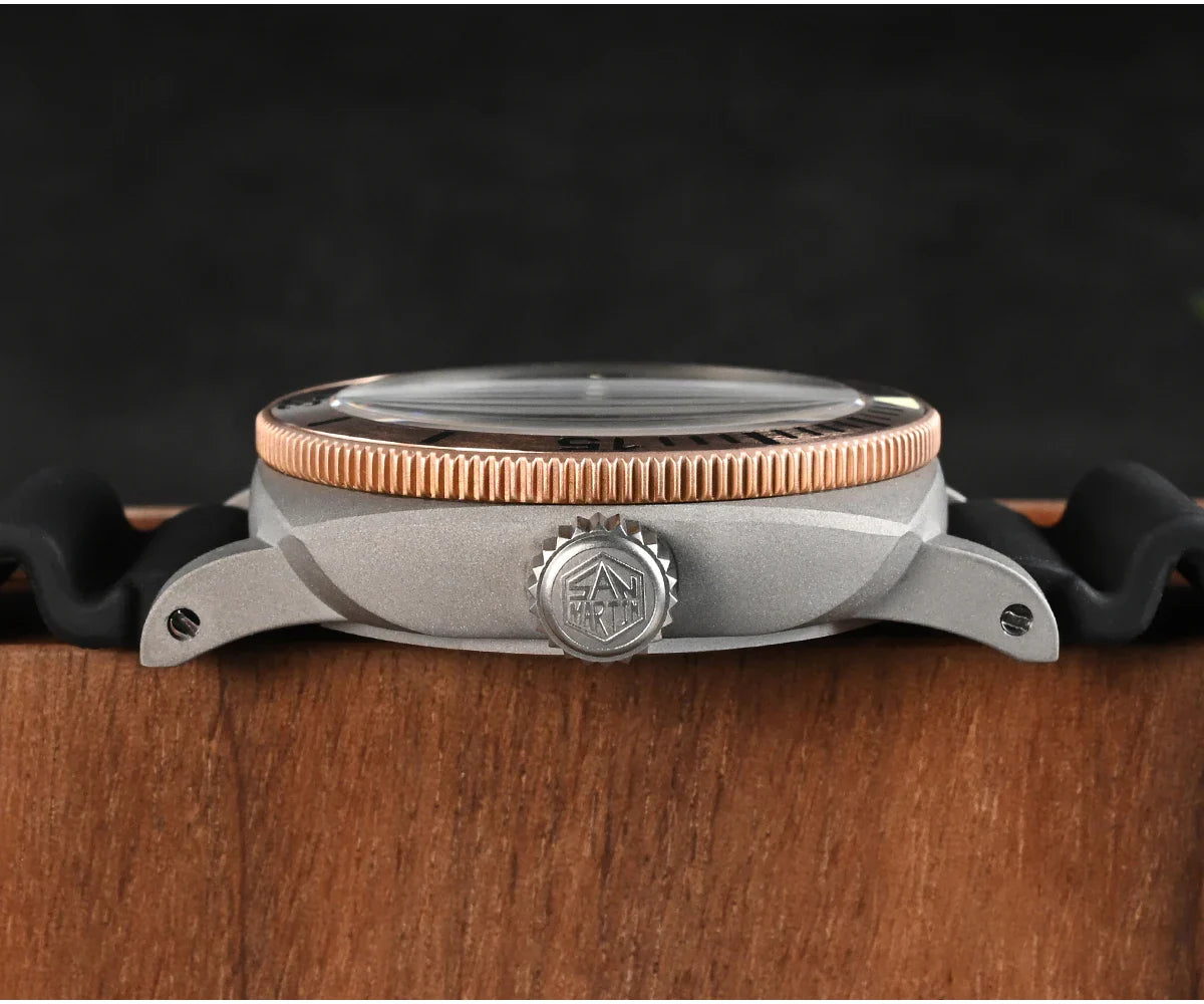 San Martin Retro Titanium Bronze Bezel Diver 200m 42mm