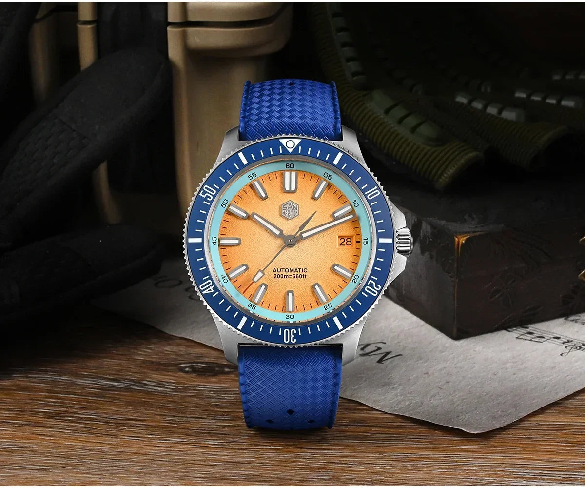 San Martin Automatic 200m Original Design Sapphire Luminous 40mm
