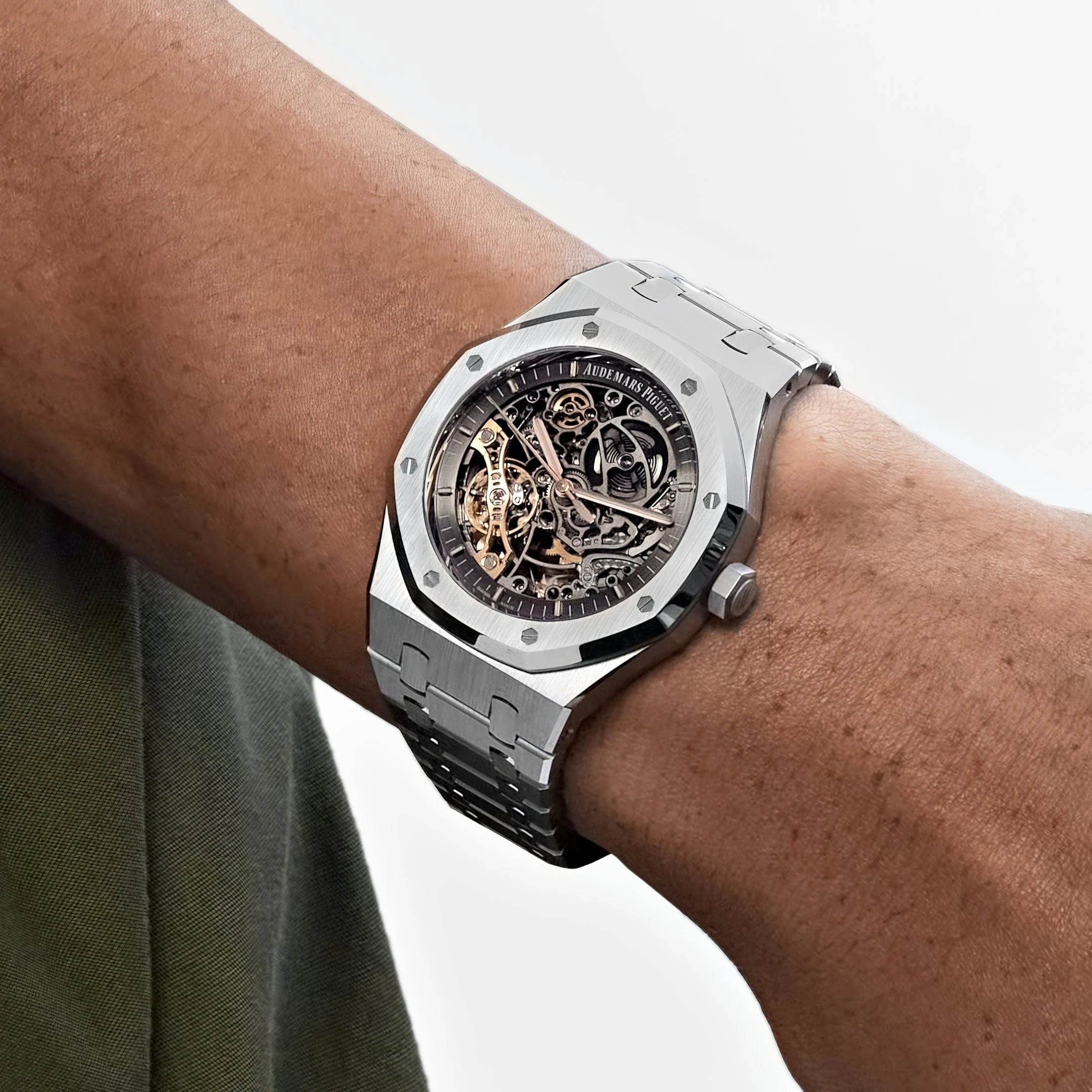 Audemars Piguet Royal Oak 15407St.OO.1220St.01 Double Balance Wheel Skeleton Dial
