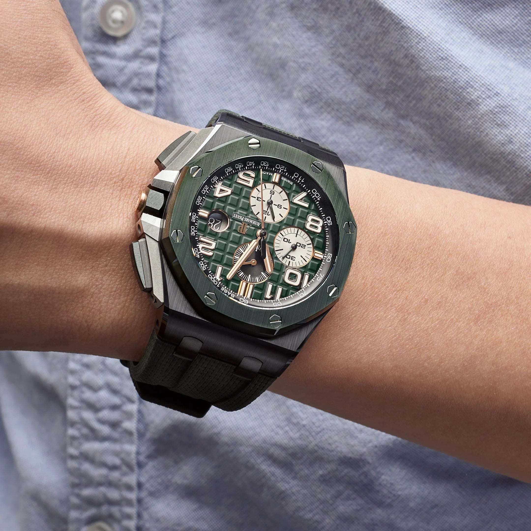 Audemars Piguet Royal Oak Offshore 26405Ce.Oo.A056Ca.01 Chronograph 44Mm Men’S Watch